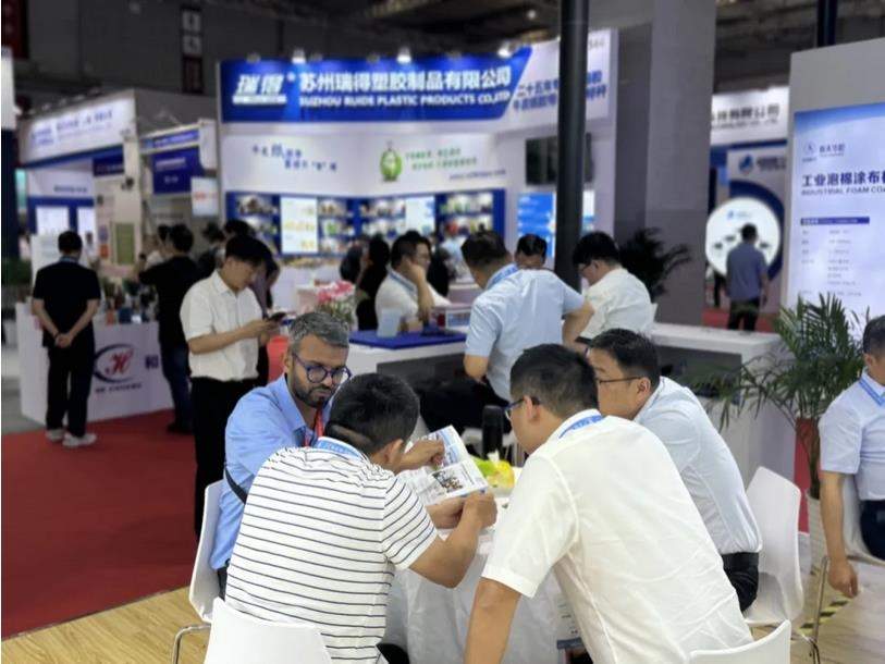 硅基科技 “膜”力绽放 | 新安股份亮相APFE 2025(图3)