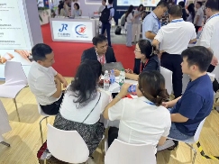 硅基科技 “膜”力绽放 | 新安股份亮相APFE 2025(图4)