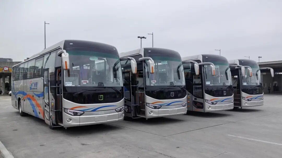 远程星际客车U11E交付广州海港商旅(图1)